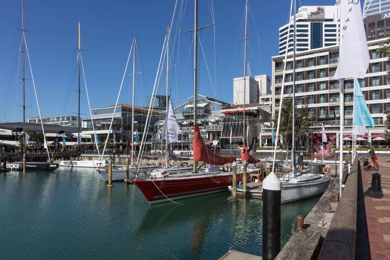Qt Auckland Hotel Екстериор снимка The waterfront at the Viaduct Harbour